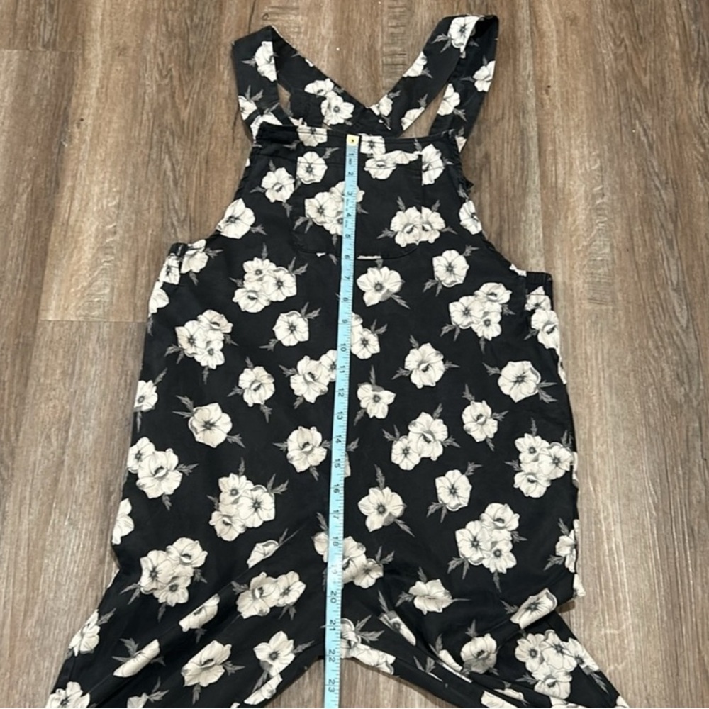 Smash + Tess The Rachel Romperalls in Midnight Bloom women’s size XS - Picture 10 of 11